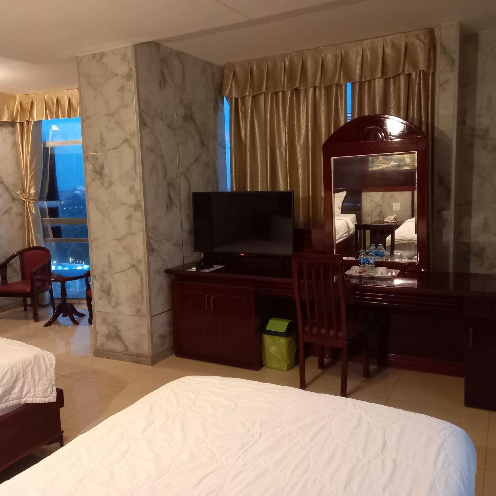 Sea Light Hotel 迪石 外观 照片