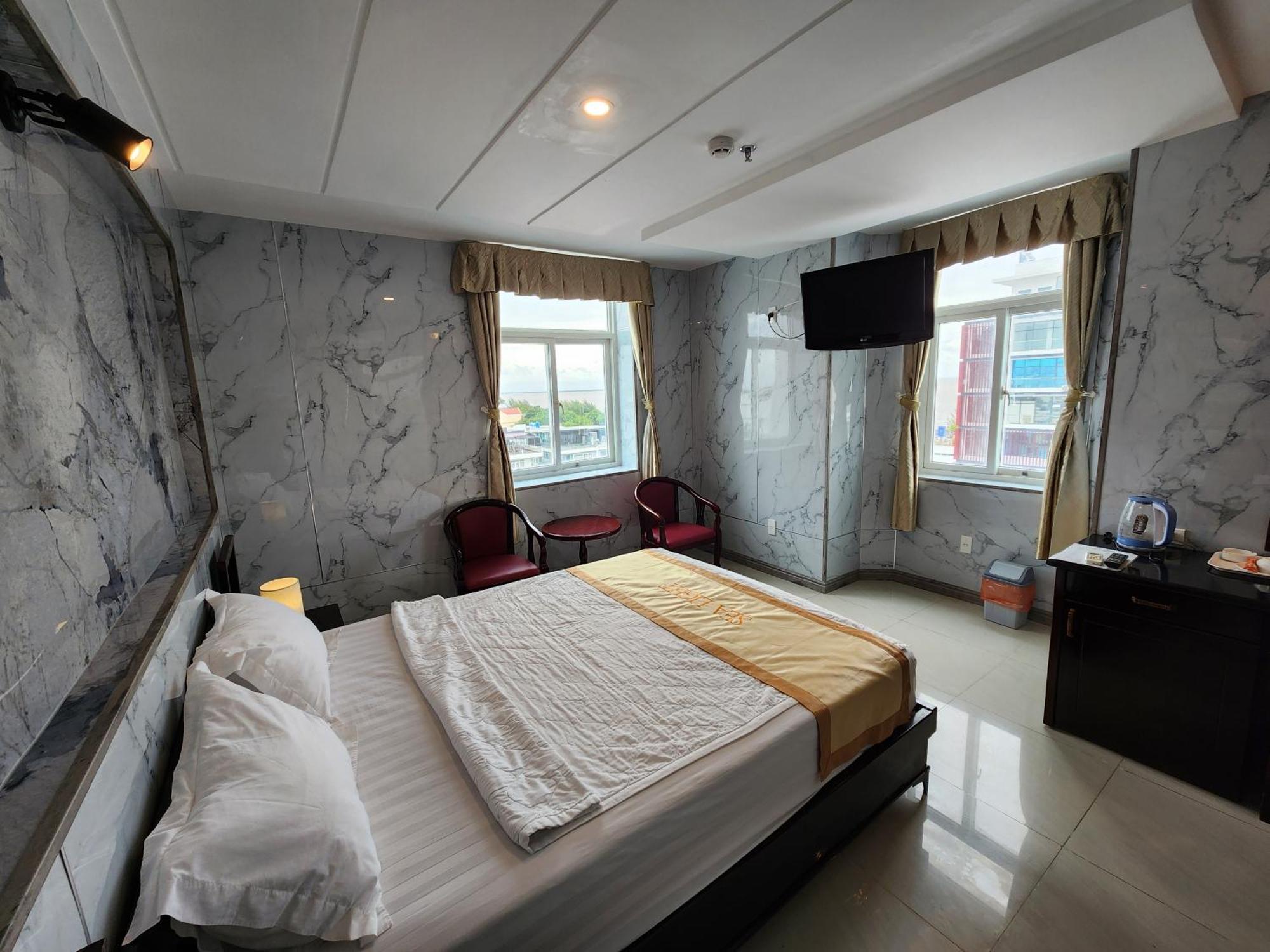 Sea Light Hotel 迪石 外观 照片